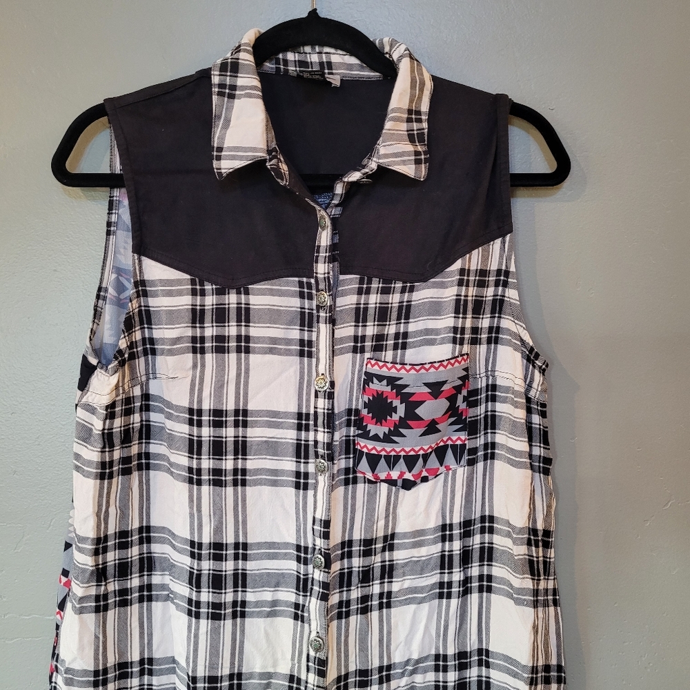 Tasha Polizzi Vest Duster